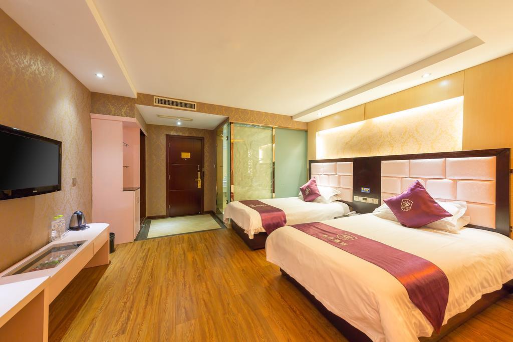 Rongle Business Hotel Yiwu  Bagian luar foto