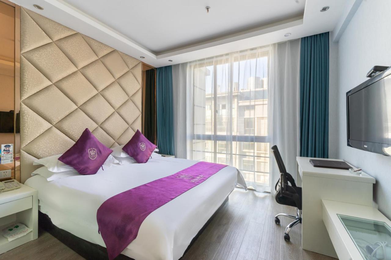 Rongle Business Hotel Yiwu  Bagian luar foto