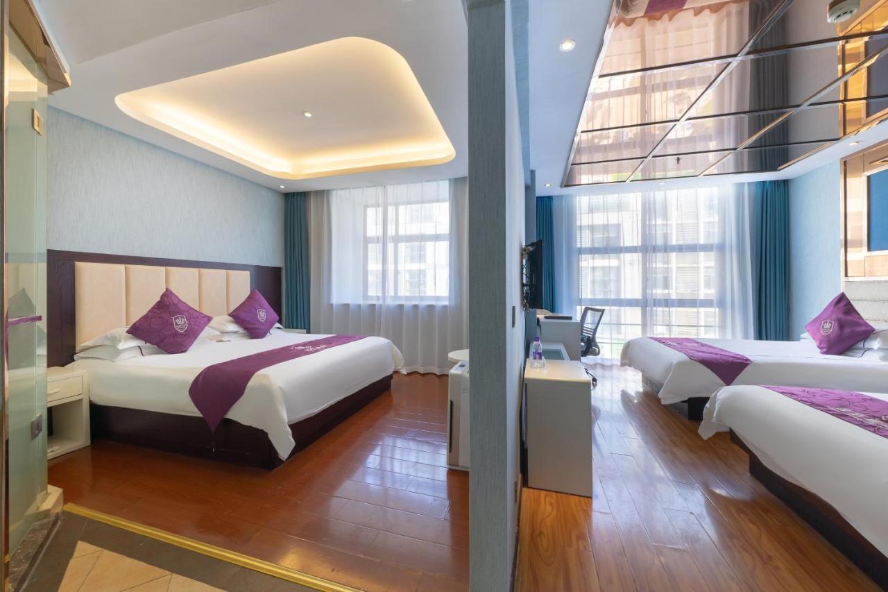 Rongle Business Hotel Yiwu  Bagian luar foto